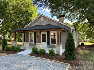 919 Orangewood St, Kannapolis, NC 28081