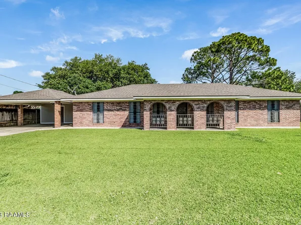 906 Sydney St, New Iberia, LA 70560