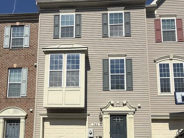 780 Cherry Bark Ln, Baltimore, MD 21225