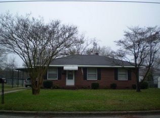 214 Dewey St SW, Wilson, NC 27893