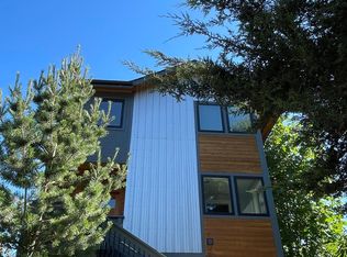 2015 N 80th St, Seattle, WA 98103