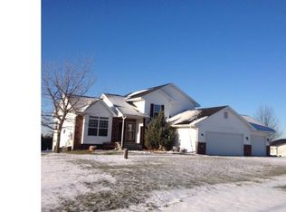 834 220th St, Baldwin, WI 54002