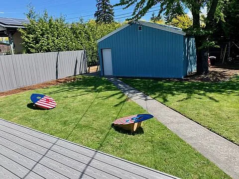 2510 Iron St — Photo 13