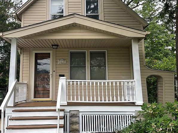 2230 Alger Rd