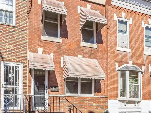 1235 Durfor St, Philadelphia, PA 19148