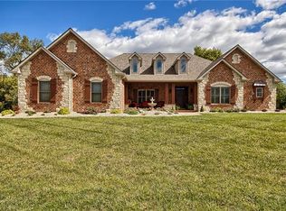 1904 Forest Edge Ct, O Fallon, IL 62269