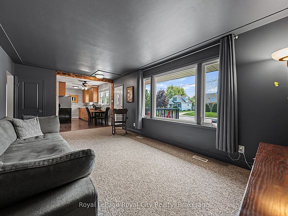 5th image of 281 Metcalfe St