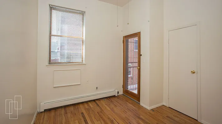 Rented by Garfield Realty  | media 6