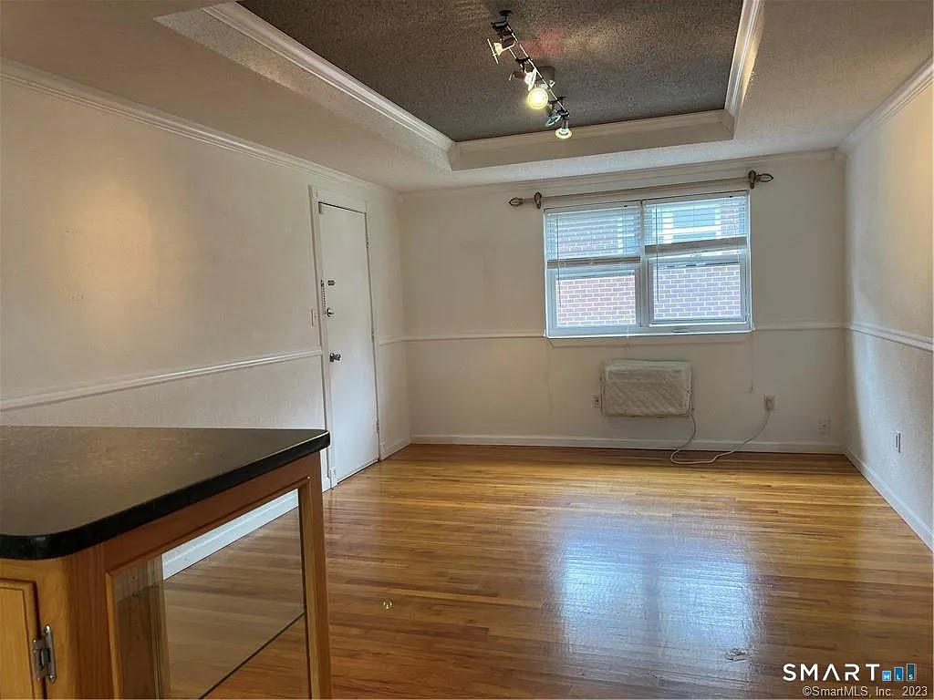 Mead Street Condominium — Photo 4