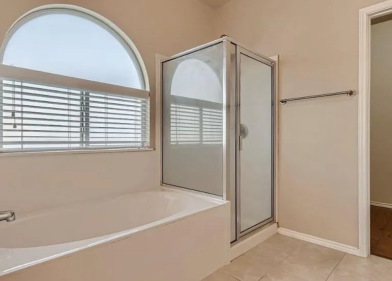 301 Comal Run — Photo 25