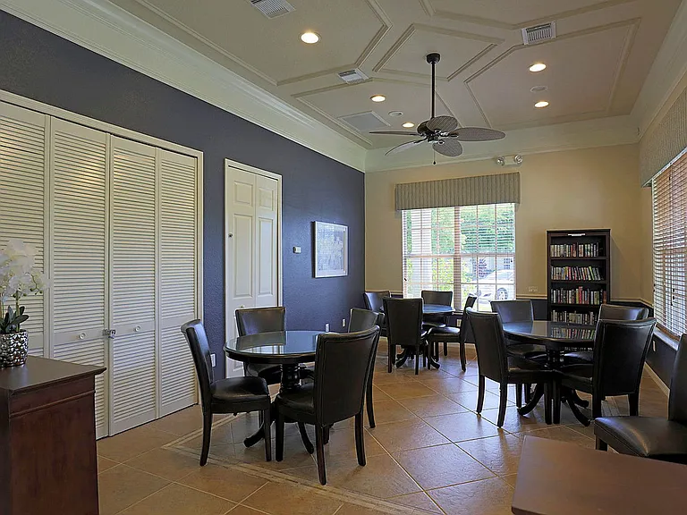 8205 Pacific Beach Dr — Photo 19