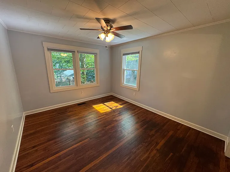125 Raleigh Ave — Photo 20