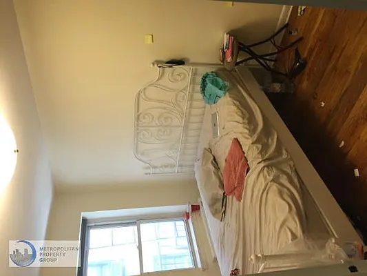 Rented by Metropolitan Property Group | media 33