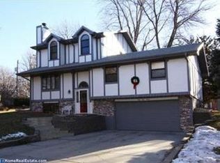 4120 N 42nd Street Cir, Lincoln, NE 68504