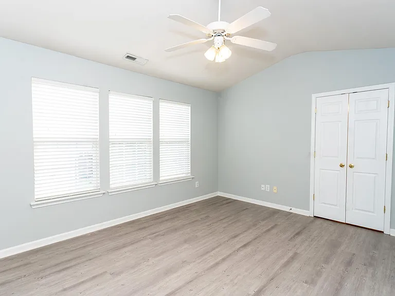 212 Chandler Chase Ct — Photo 18
