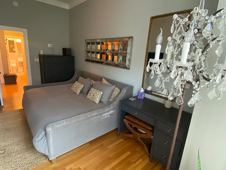 125 Beacon St #10 — Photo 8