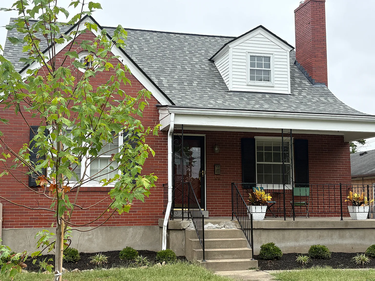 3 bed, 1341 sqft, $2,250 — Photo 3
