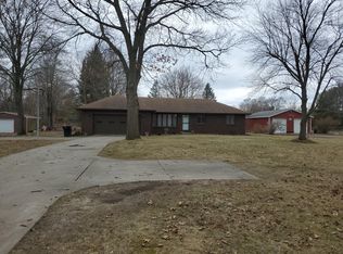 52145 Ash Rd, Granger, IN 46530
