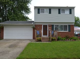 840 Jamestown Ave, Elyria, OH