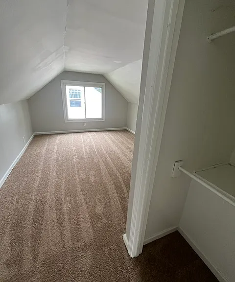 3130 Dresden St — Photo 16