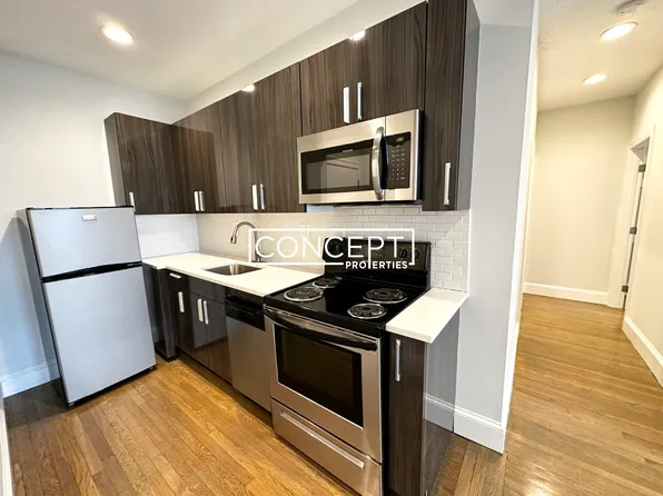 11 Peterborough St, Boston, MA