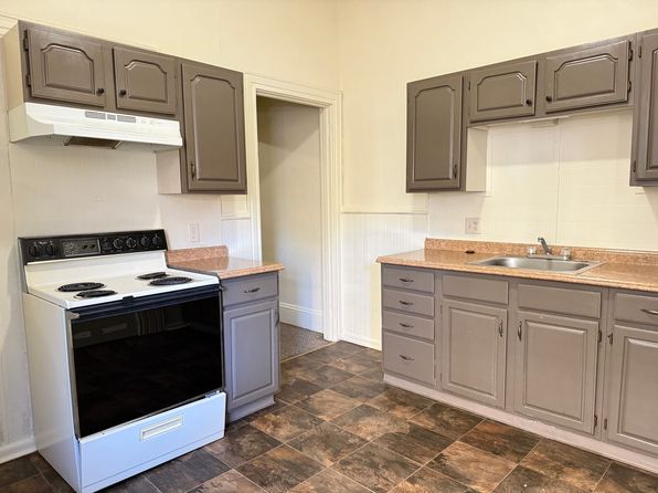 443 W Orange St APT 2