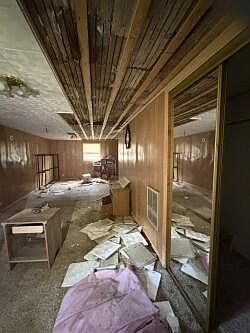 5th image of 42 Dove Ln