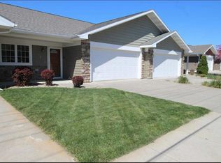 801 Queen City Blvd APT B, Norfolk, NE 68701