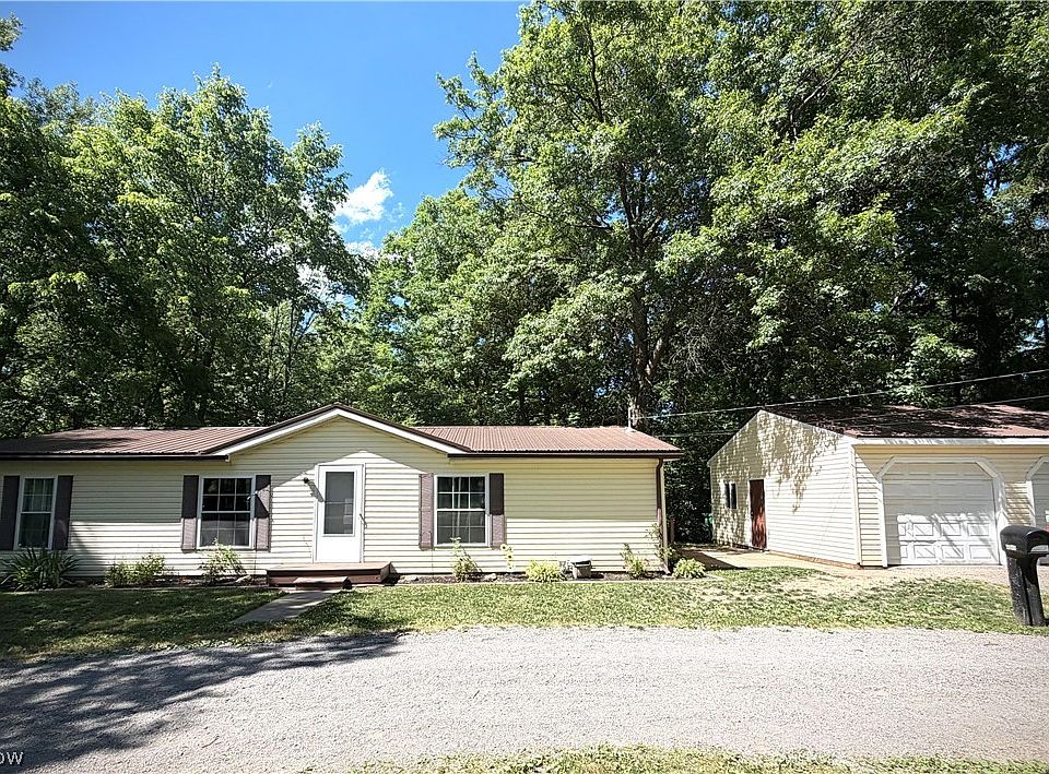1st image of 4648 Geauga Portage Easterly Rd