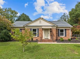 320 Kenwood Dr, Fayetteville, NC 28311