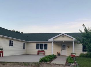 412 Hummingbird Ln, New York Mills, MN 56567