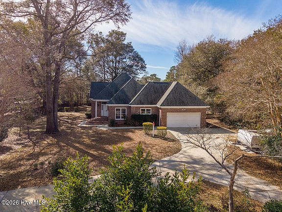 3rd image of 103 Francis Marion Drive