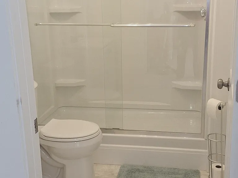 417 Main St #1 — Photo 10