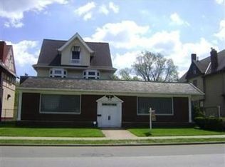 3315 E 55th St, Cleveland, OH 44127