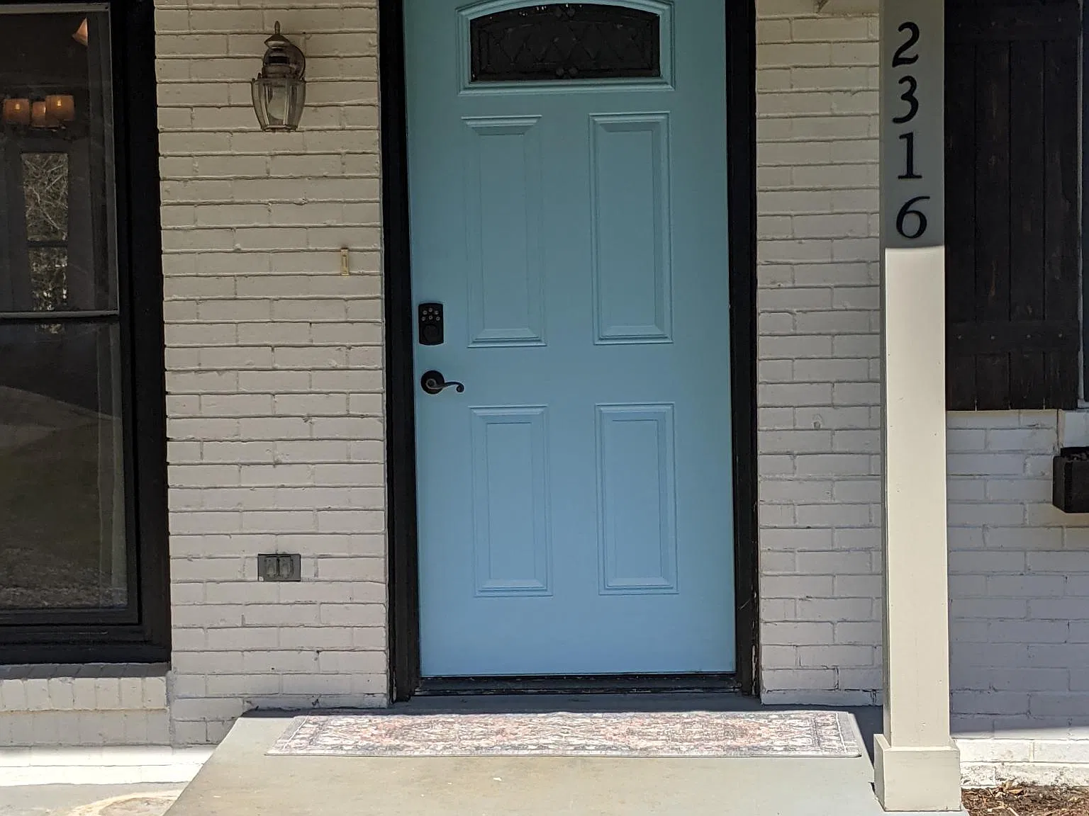 2316 Alta Mira Dr — Photo 2