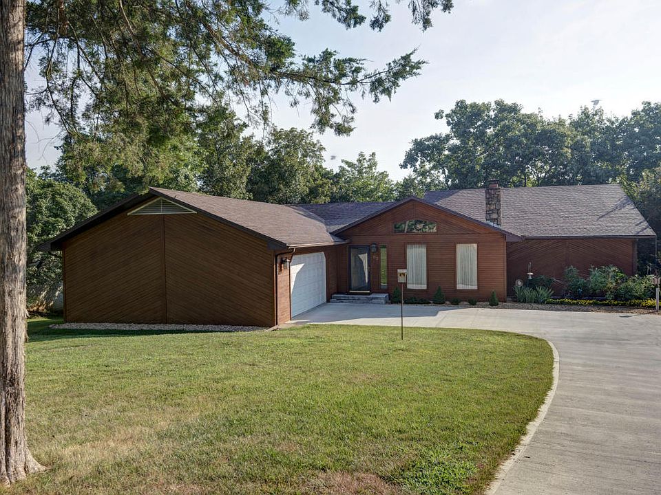 1st image of 83 Quail Cove Dr