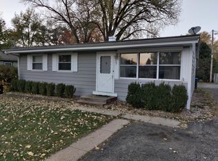 407 Union Ave, St Charles, IL