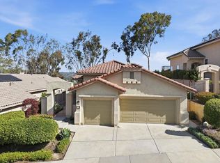 810 Calle Montera, Escondido, CA 92025