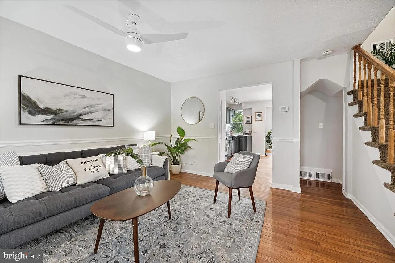 1 bed, 1342 sqft, $950 — Photo 1