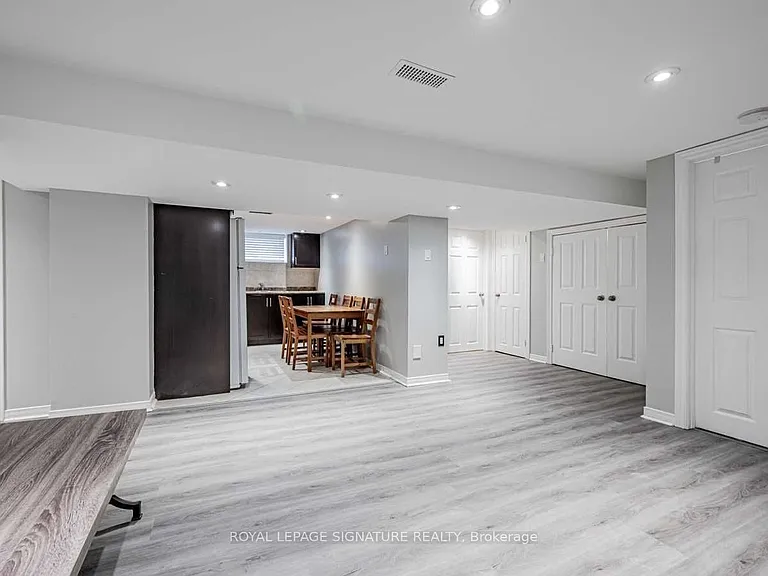 87 Watson St #BASEMENT — Photo 10