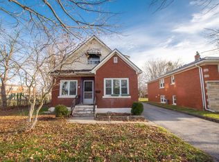 138 Haig St #1, Saint Catharines, ON L2R6L3