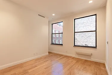Rented by BARNES New York