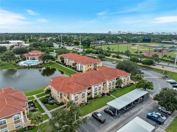 1120 Villagio Cir Unit 202, Sarasota, FL 34237