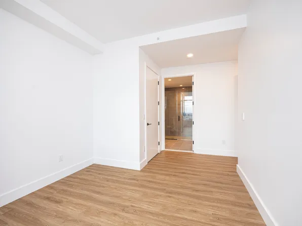 2230 Cropsey Avenue image 8 of 70