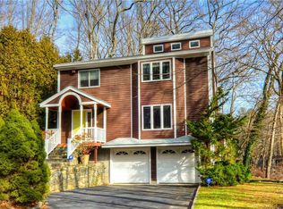 50 Old Dike Rd, Trumbull, CT 06611