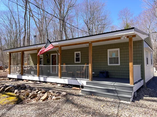 37 E Fawn Grove Dr, Albrightsville, PA 18210