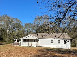 1221 D Hodge Rd, Cottonwood, AL 36320