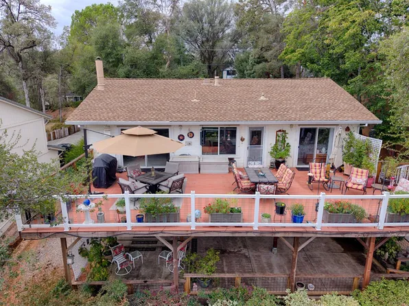 24081 Eucalyptus Ct, Auburn, CA 95602