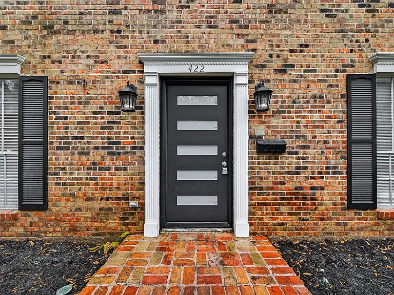 422 Willow Vista Dr — Photo 3