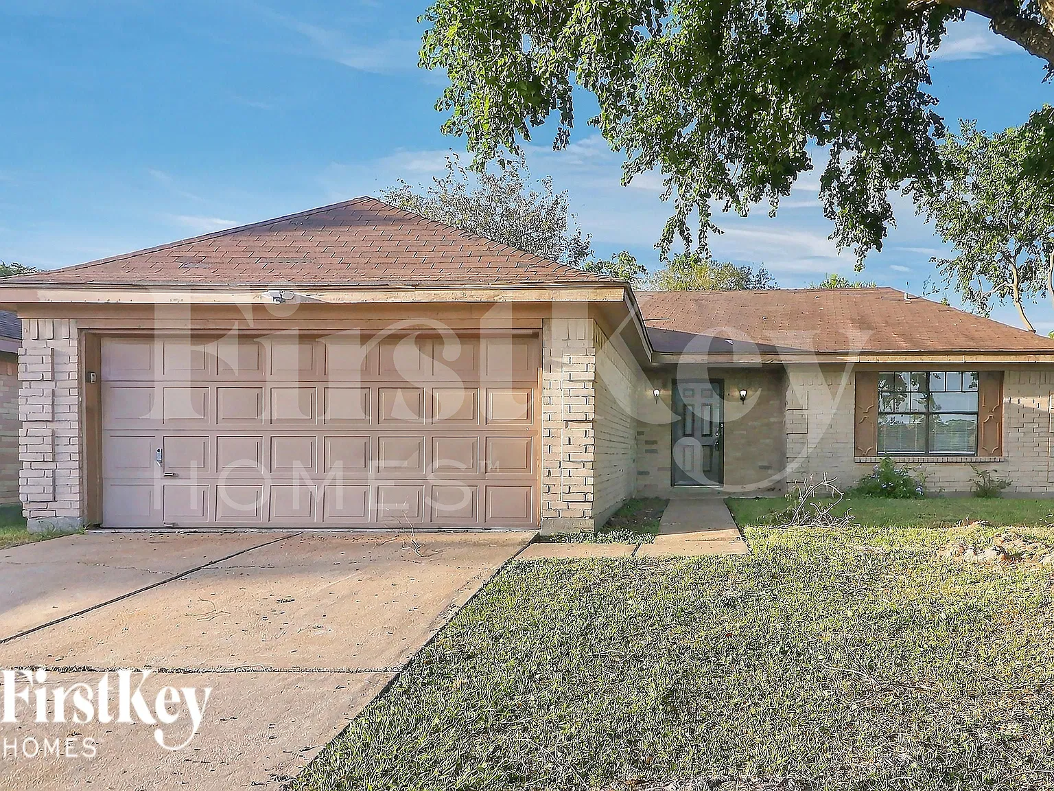3 bed, 2.0 bath, 1868 sqft, $1,760 — Photo 1